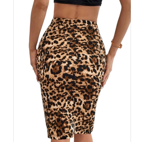 Doublju Black and Brown Knee-Length Pencil Skirt - Picture 1 of 5